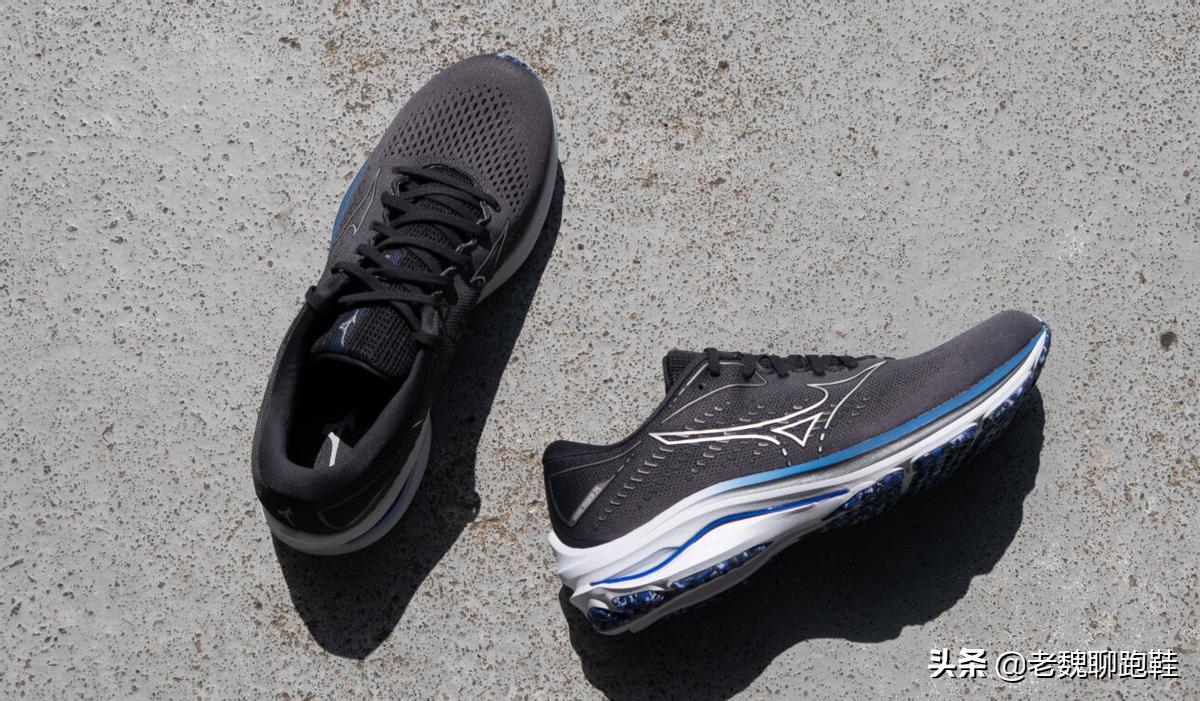 国产跑鞋缓震科技讲解,跑鞋顶级缓震材料