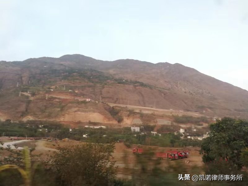 无证违建房如何取得房产证,房屋没有房产证算违章吗