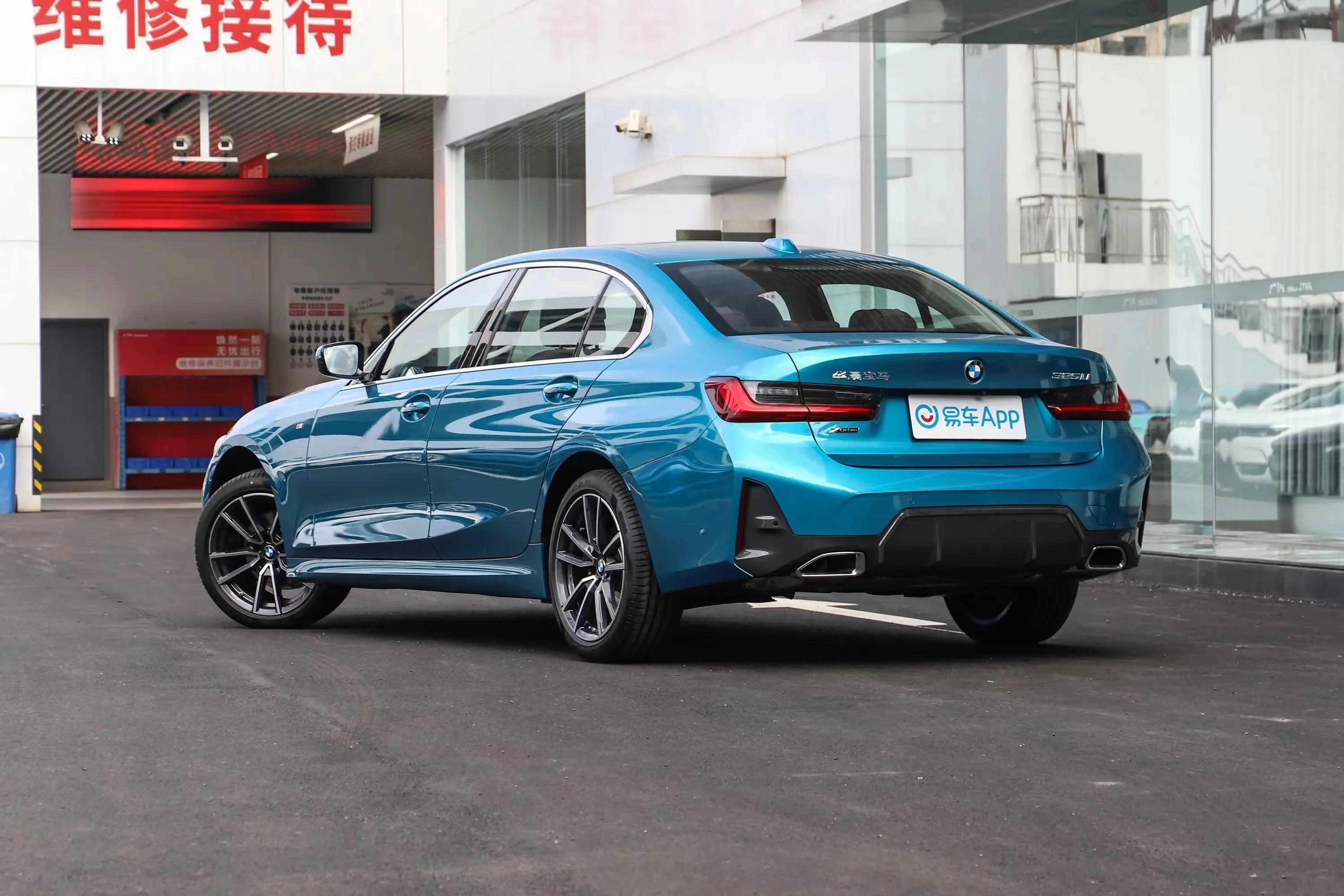 宝马3系和奔驰c买哪个,为什么说不买宝马3系