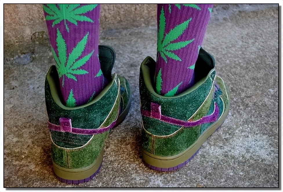 儿童刺绣亮片t恤,12个有毒童装品牌