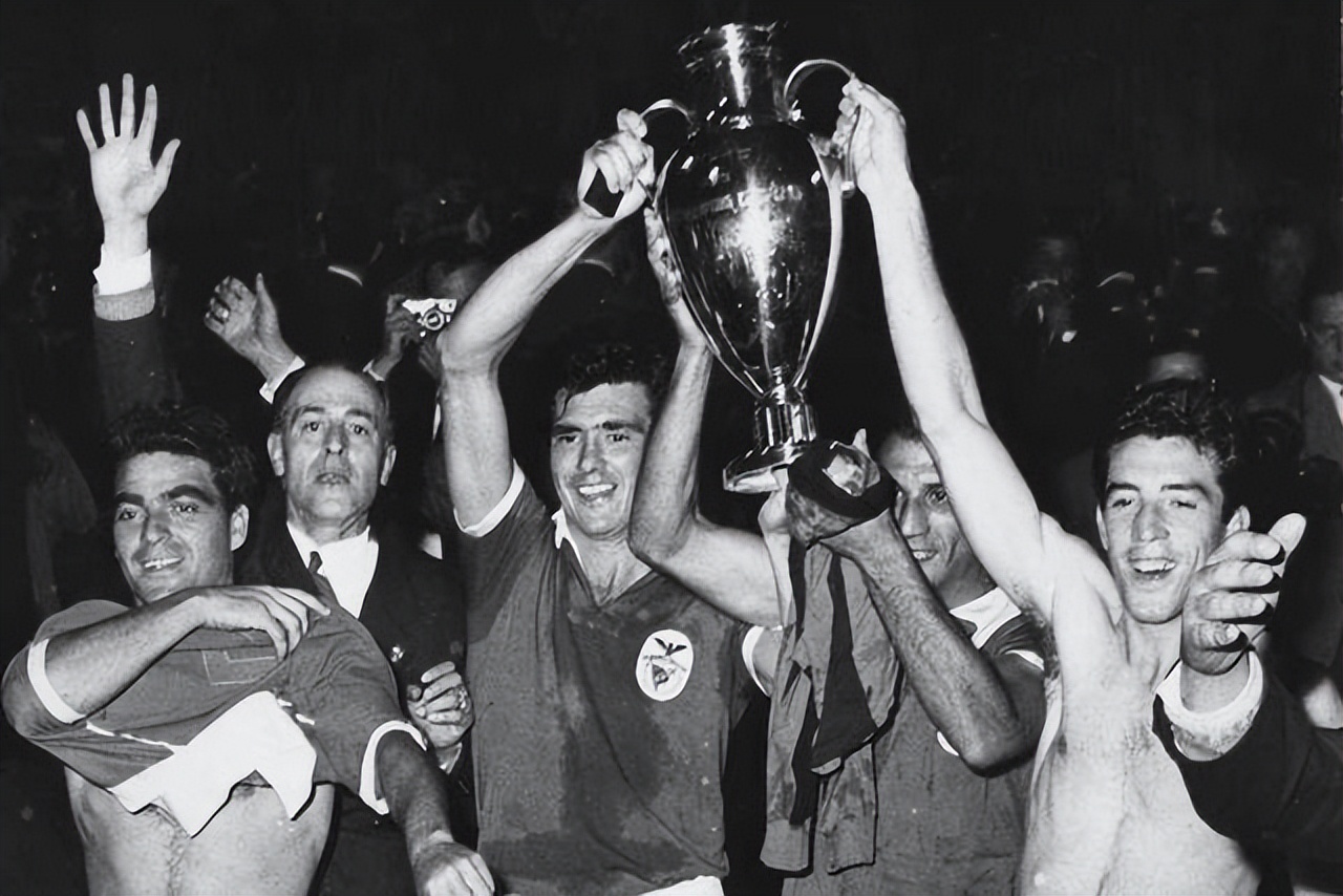 尤文图斯不敌本菲卡视频,足坛最长不败纪录本菲卡