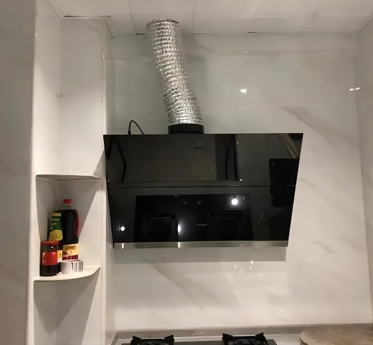 如何挑选排油烟机灶具品牌,高层小厨房怎么挑选油烟机