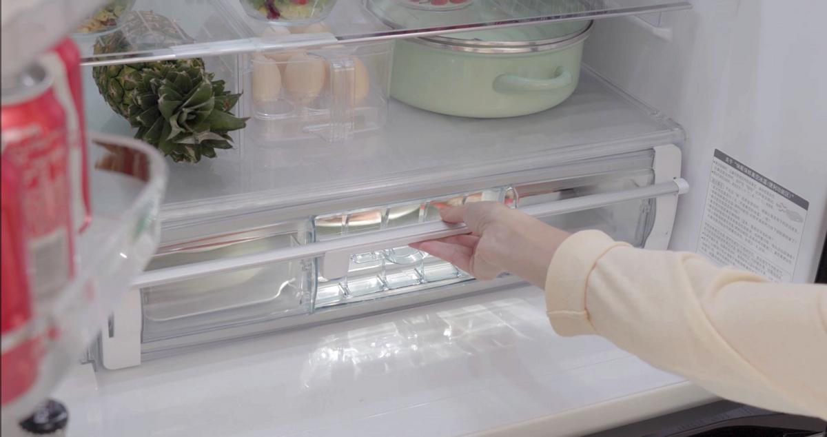 日立冰箱wx650kc对比kw590kc,日立冰箱r-zx750kc和r-zxc750kc的区别