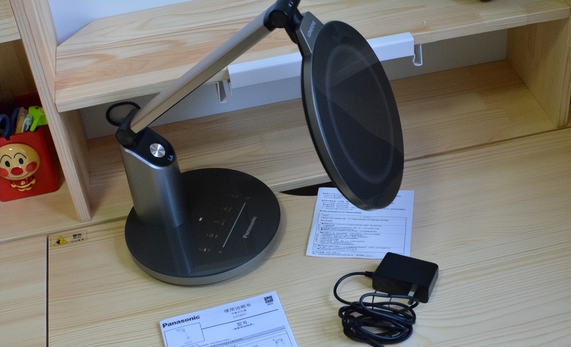 松下和飞利浦led台灯测评,飞利浦台灯和松下台灯哪一个更好