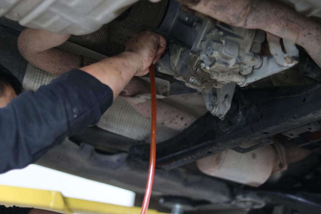 老款奥迪q74.2报废,奥迪q7新能源报废车