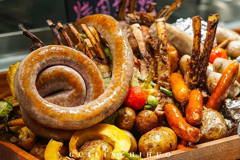 承包470000㎡山水野奢美景，泛舟下午茶…隐居桂林传奇酒店