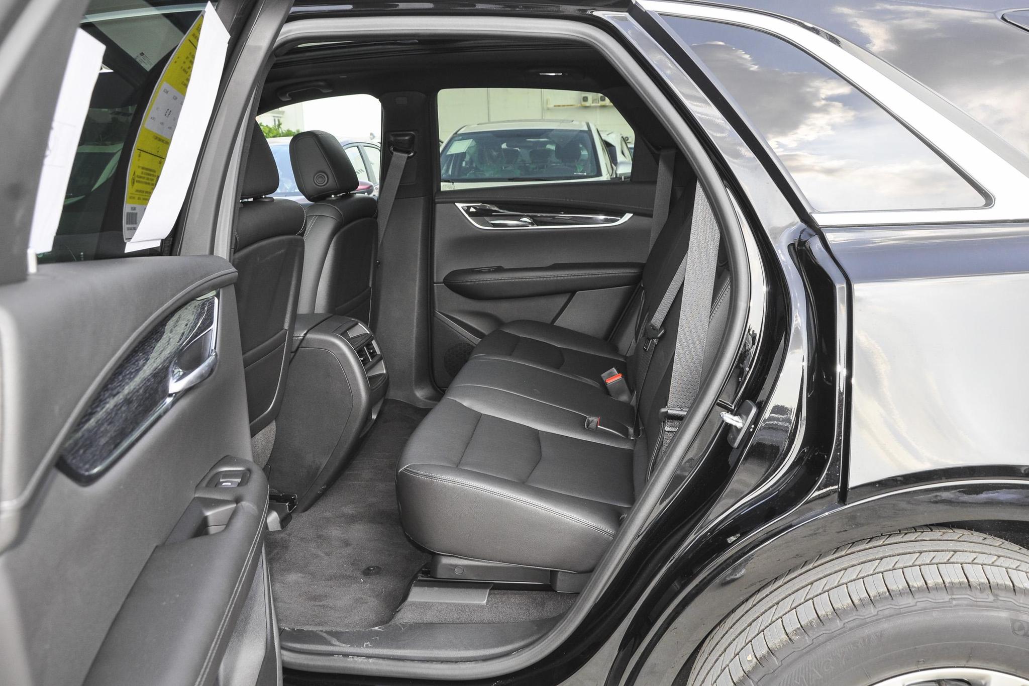 15万2.0t+8at的合资suv,十几万2.0t加9at的合资suv