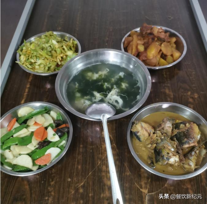 船上海员的一日三餐,看完船员生活的感受