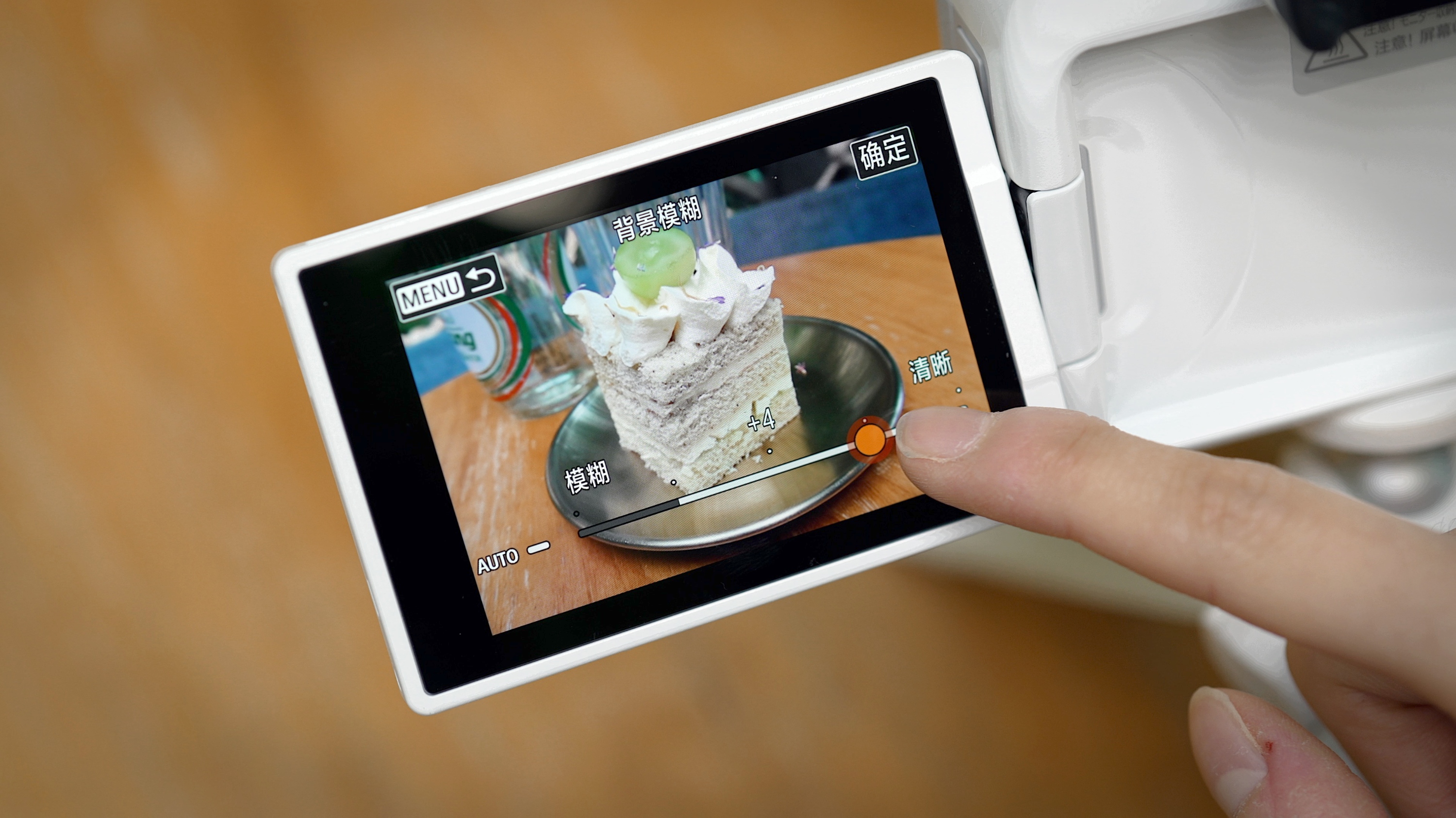 eos佳能轻便小巧,佳能微型相机eos