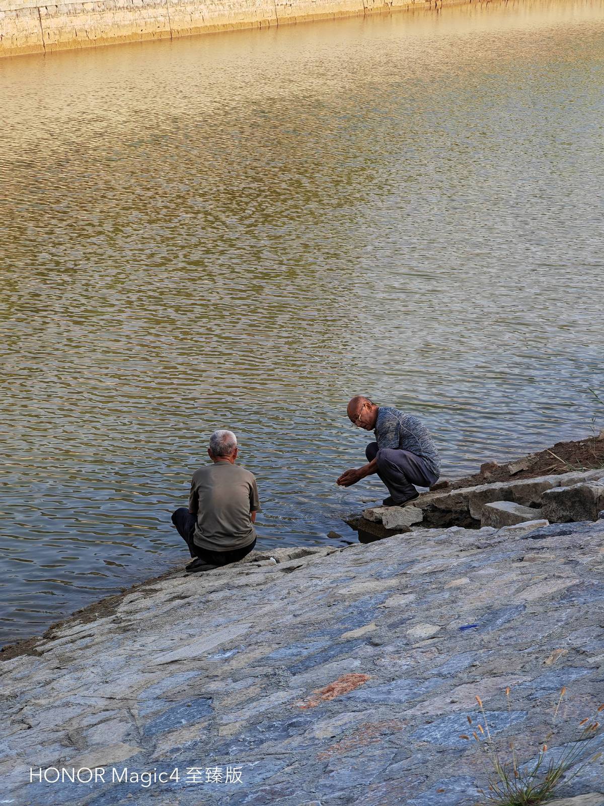 荣耀magic4至臻版体验一个月后,荣耀magic4至臻版全套实拍图