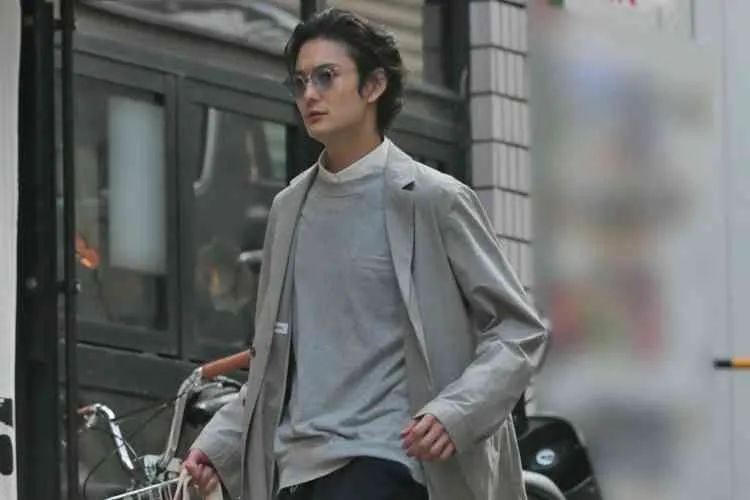 日本艺人的封神抓拍大盘点!狗仔真的很会…