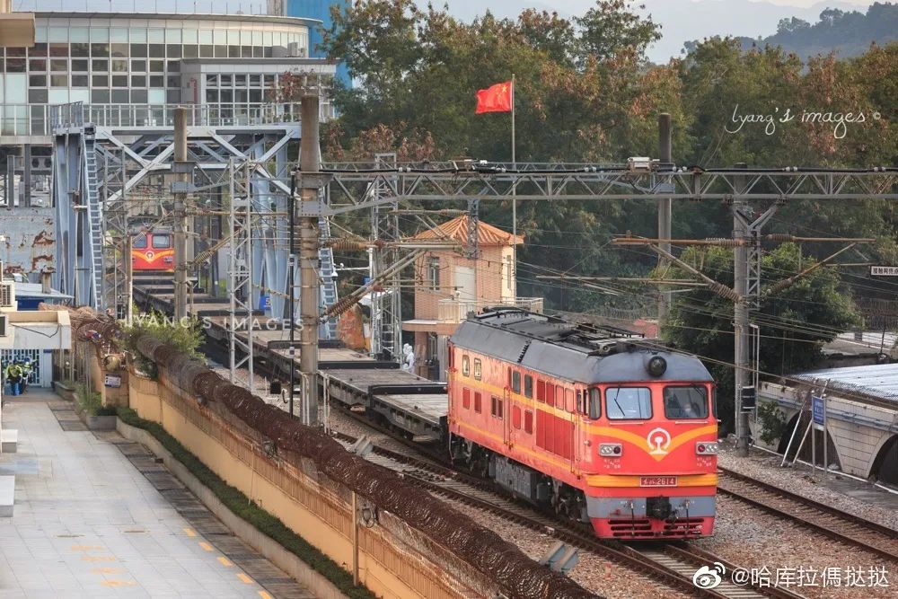 美国给中芯国际出口芯片,中芯国际敢给俄罗斯提供芯片吗