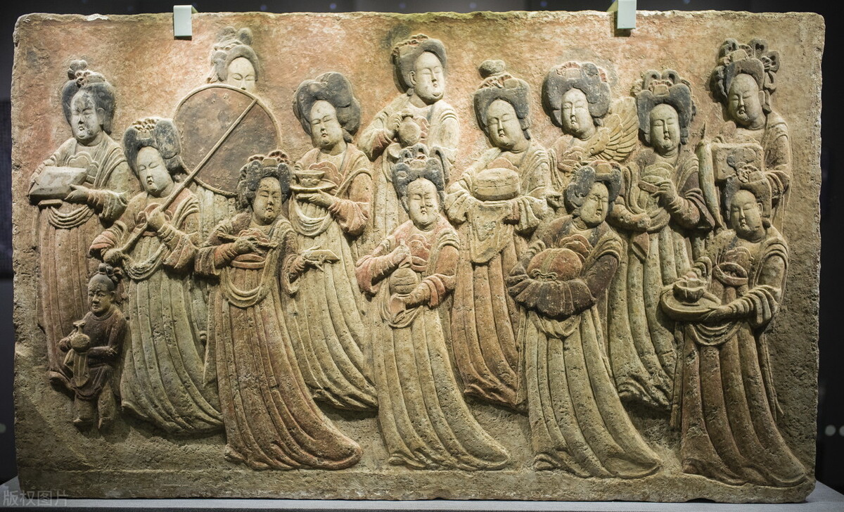 箭欲远发，必拉强弓