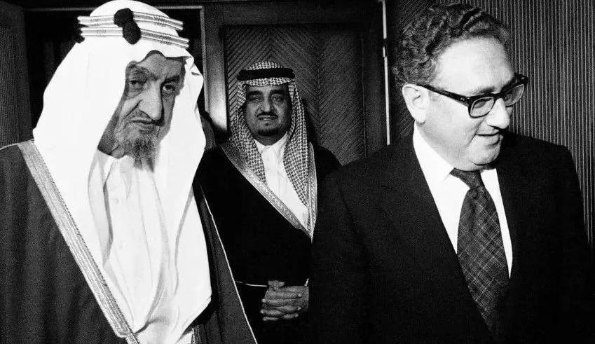 土豪购买100多枚导弹,中东土豪一次性买35枚导弹价格