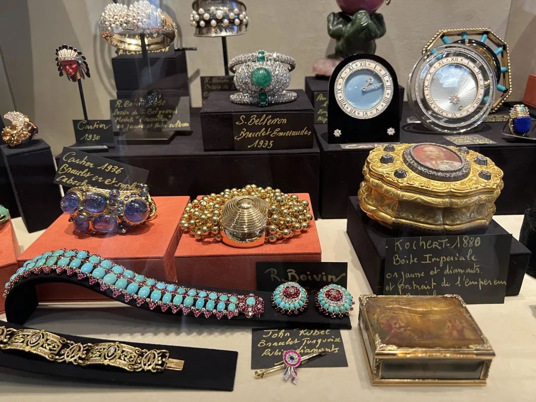 时隔3年又来日内瓦珠宝展大寻宝，竟然还见到了JAR真身！