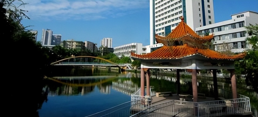 不忘初心广东医科大学,立志立德求真求精校训