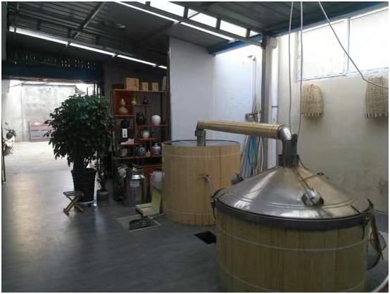 上海65岁大爷想喝好酒，竟自购设备酿酒，没喝几天便出事，为何？