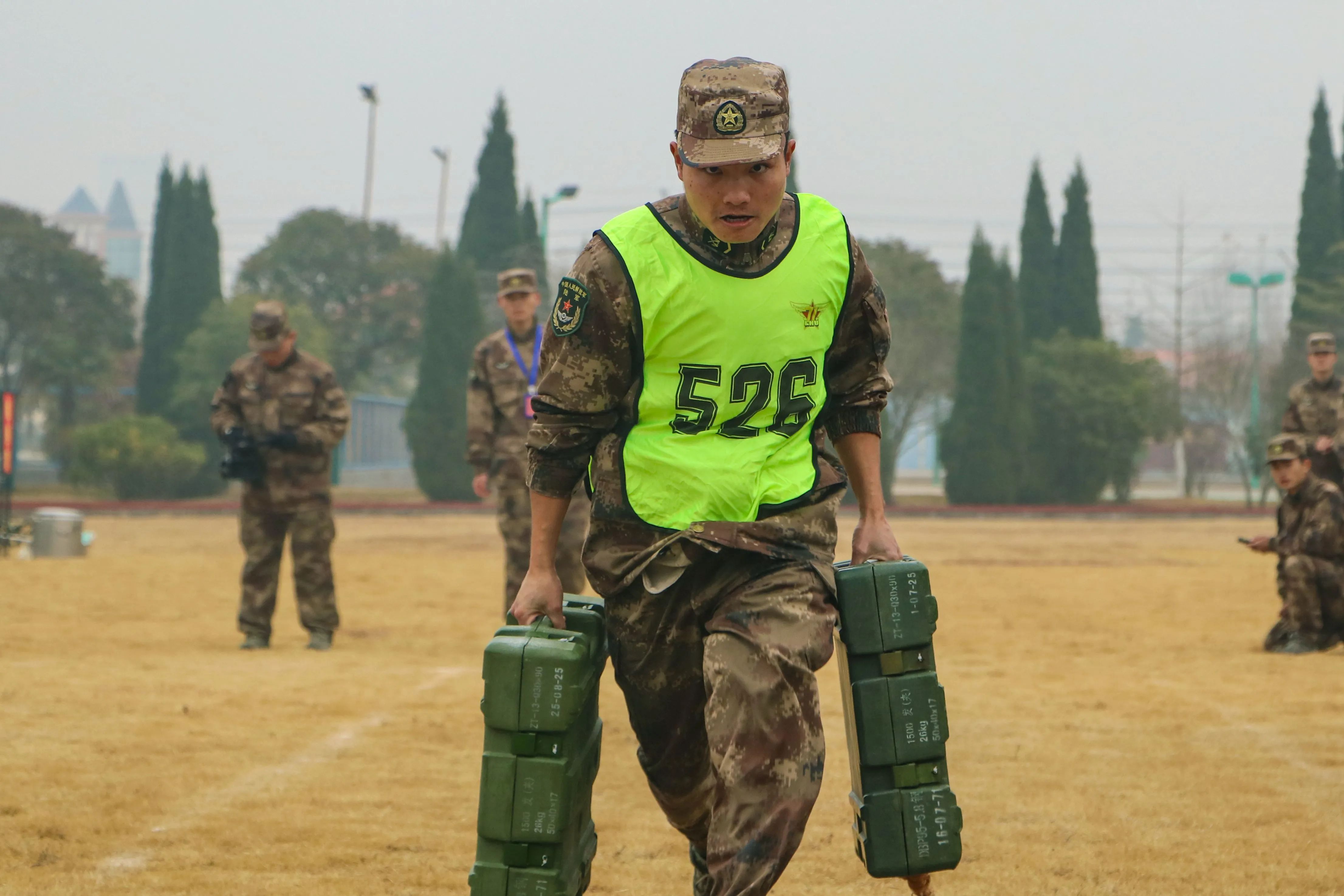 速度与激情超燃片段公路追逐比赛,速度与激情现场直击