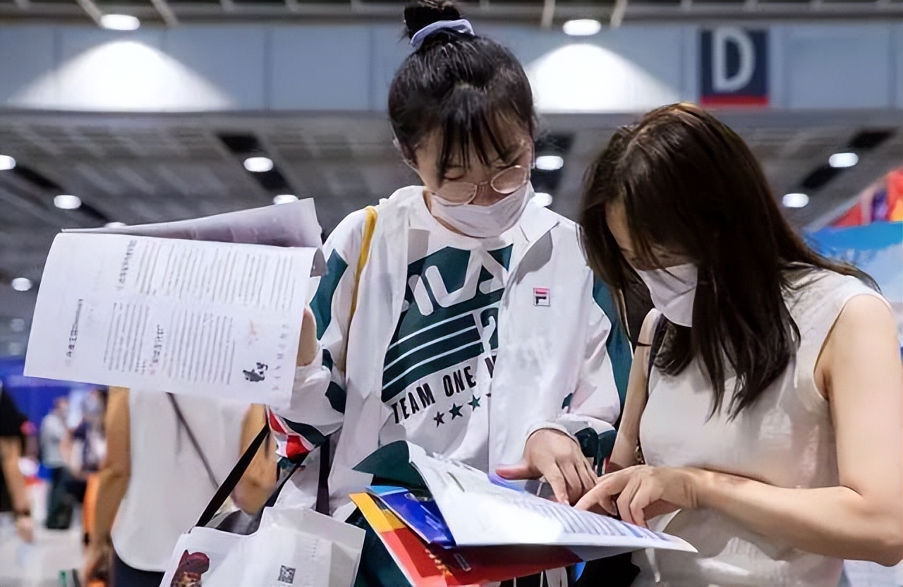 录取通知书注意事项,高考后大学录取通知书查询