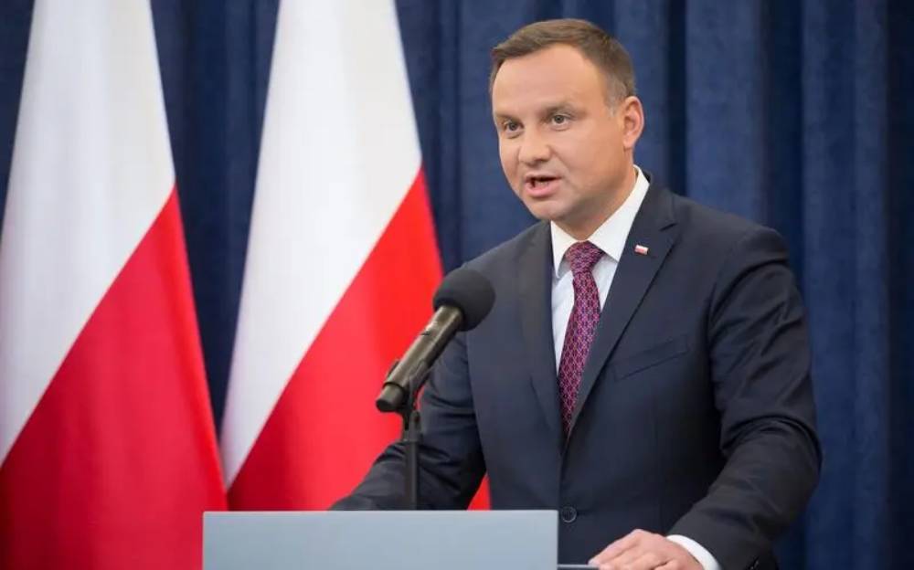 入侵波兰后英法为何对德国宣战,德国闪击波兰对波兰宣战了吗