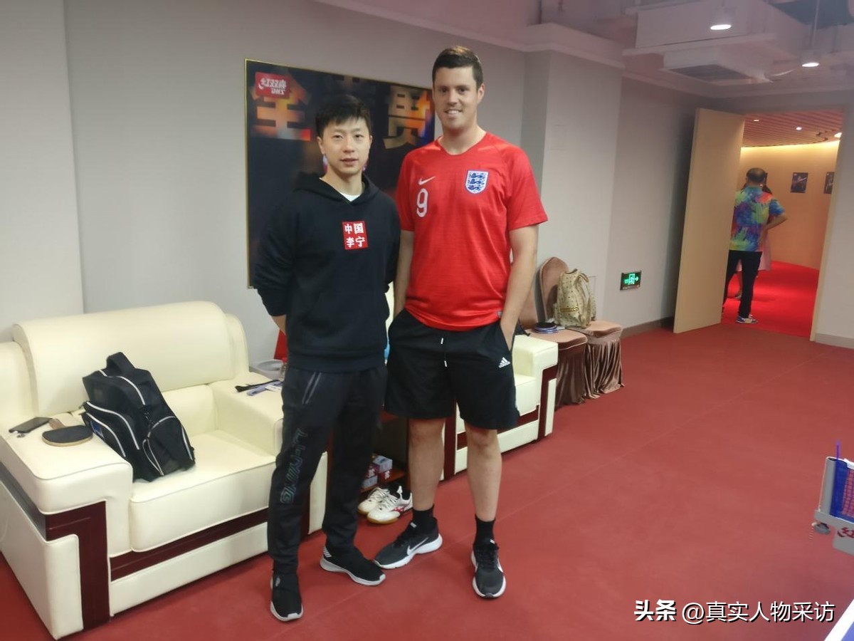 英国小伙到中国和女朋友家,英国小伙来中国8年了