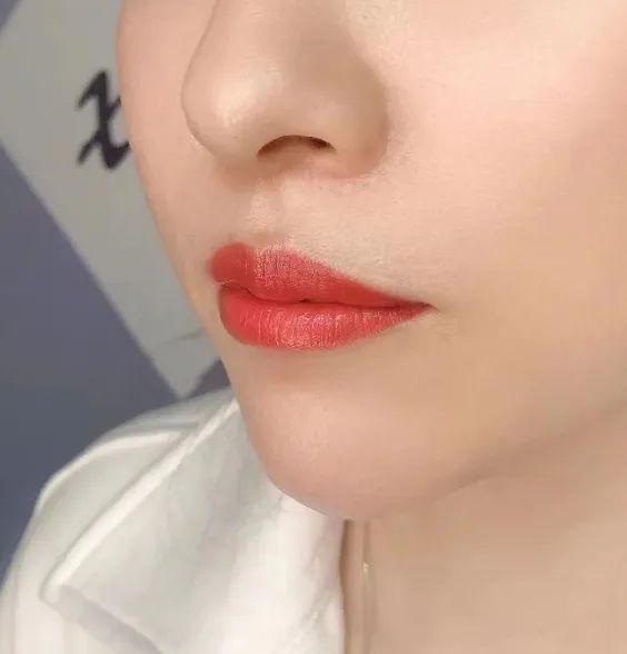 纹唇可以改善唇形吗,纹唇用什么好看又不疼