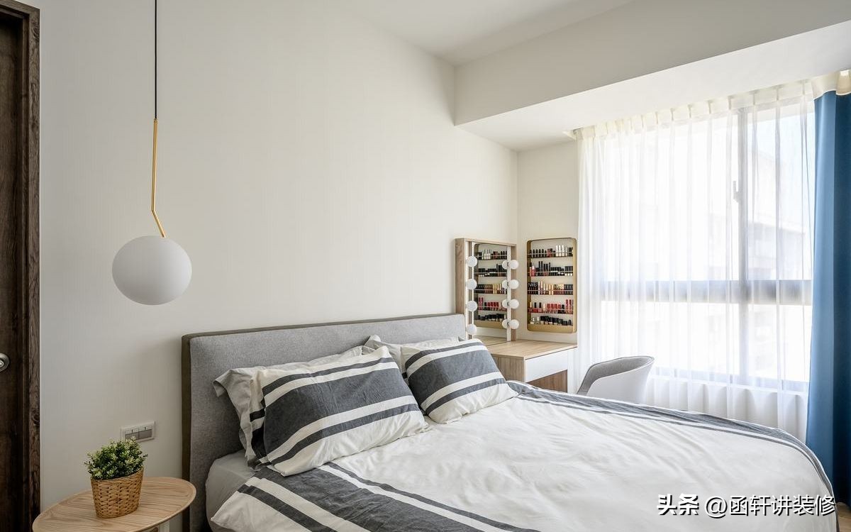 化妆台收纳省钱小技巧,化妆台的正确摆放方法