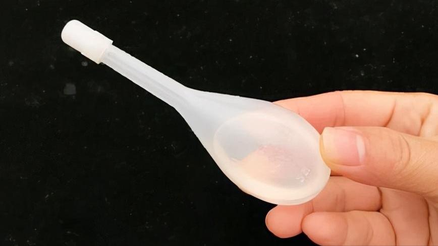 夫妻生活时，使用润滑剂对身体有害吗？医生：做好4点，避免伤害