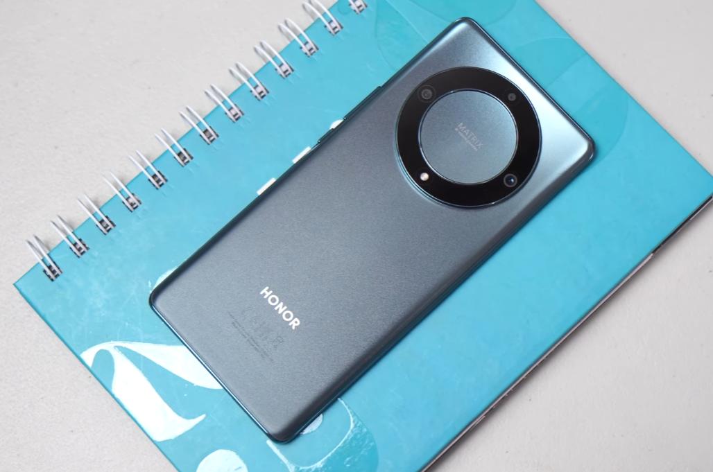 为啥懂手机都买苹果三星,懂行人为什么买华为苹果