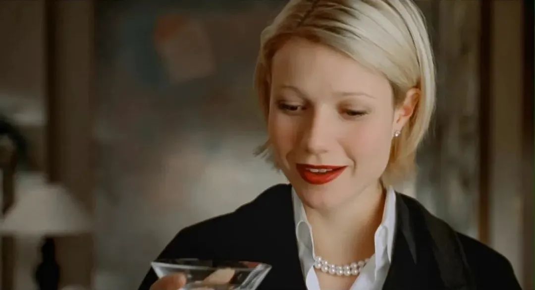 美成天花板、疯到没三观，卖“假货”骗晕2000W人？再帅都逃不过