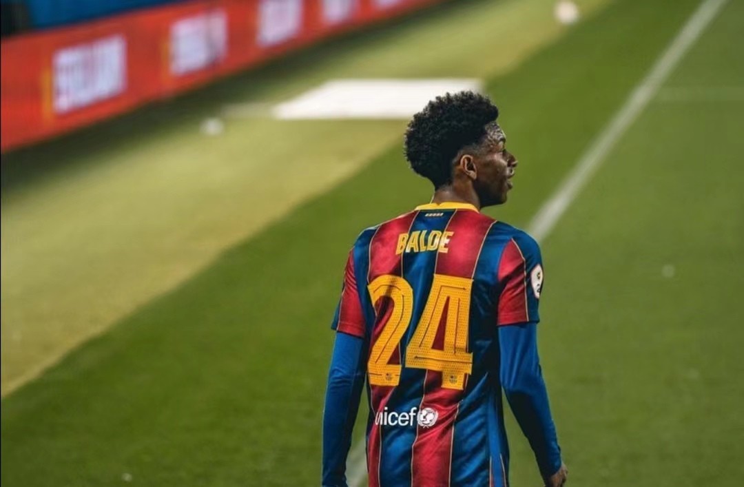 巴萨边路,巴萨后卫巴尔德