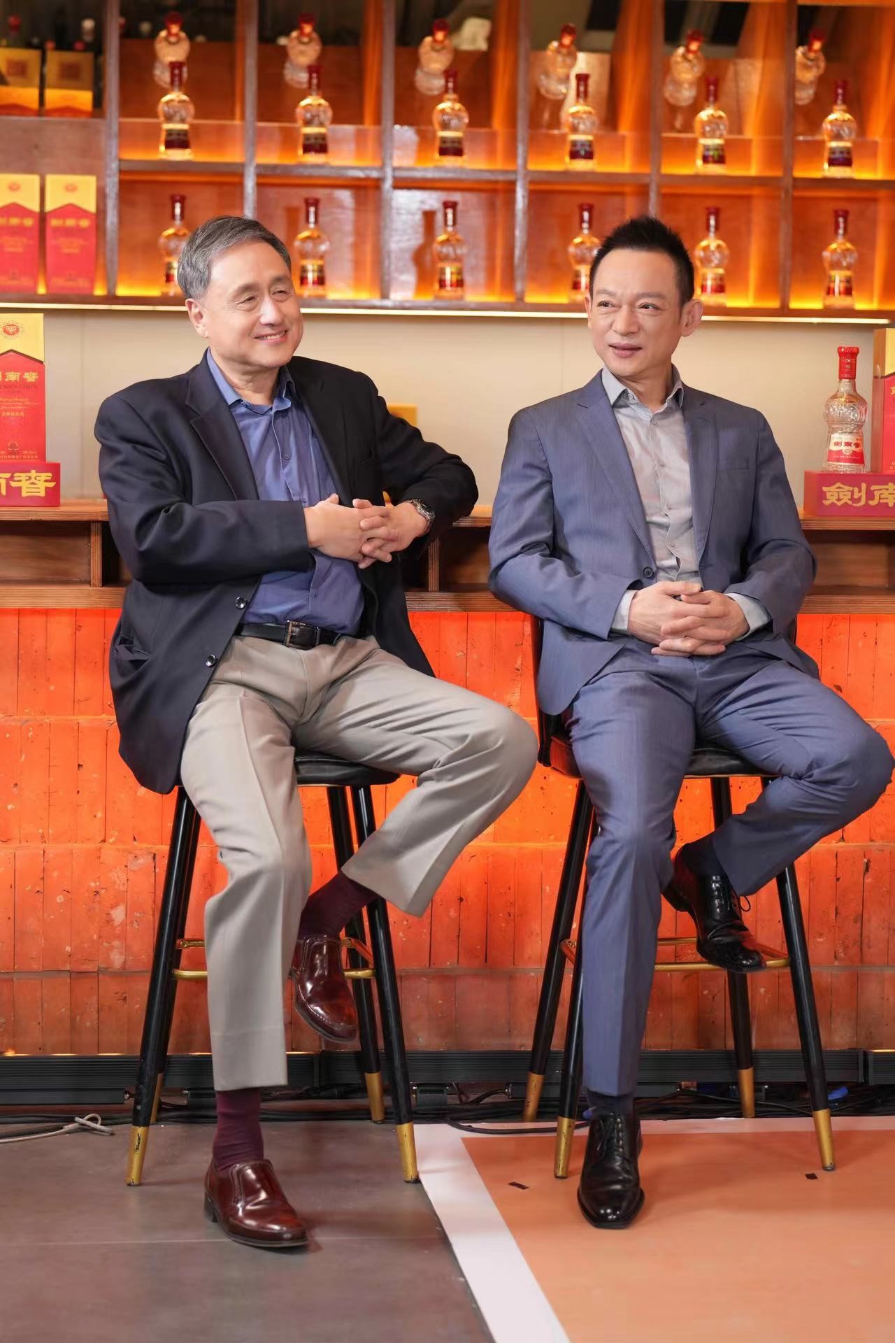 苏东解说曼城利物浦,黄健翔张路英超剑指巅峰