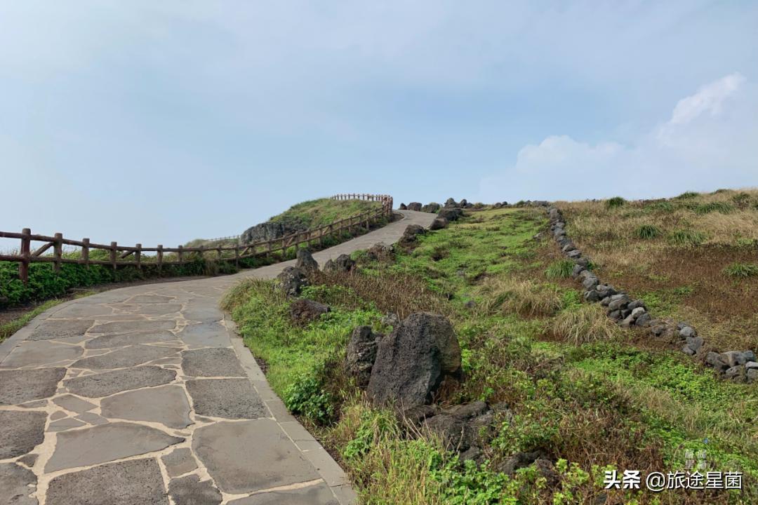 韩国|九月初的济州岛，时有风，偶有雨