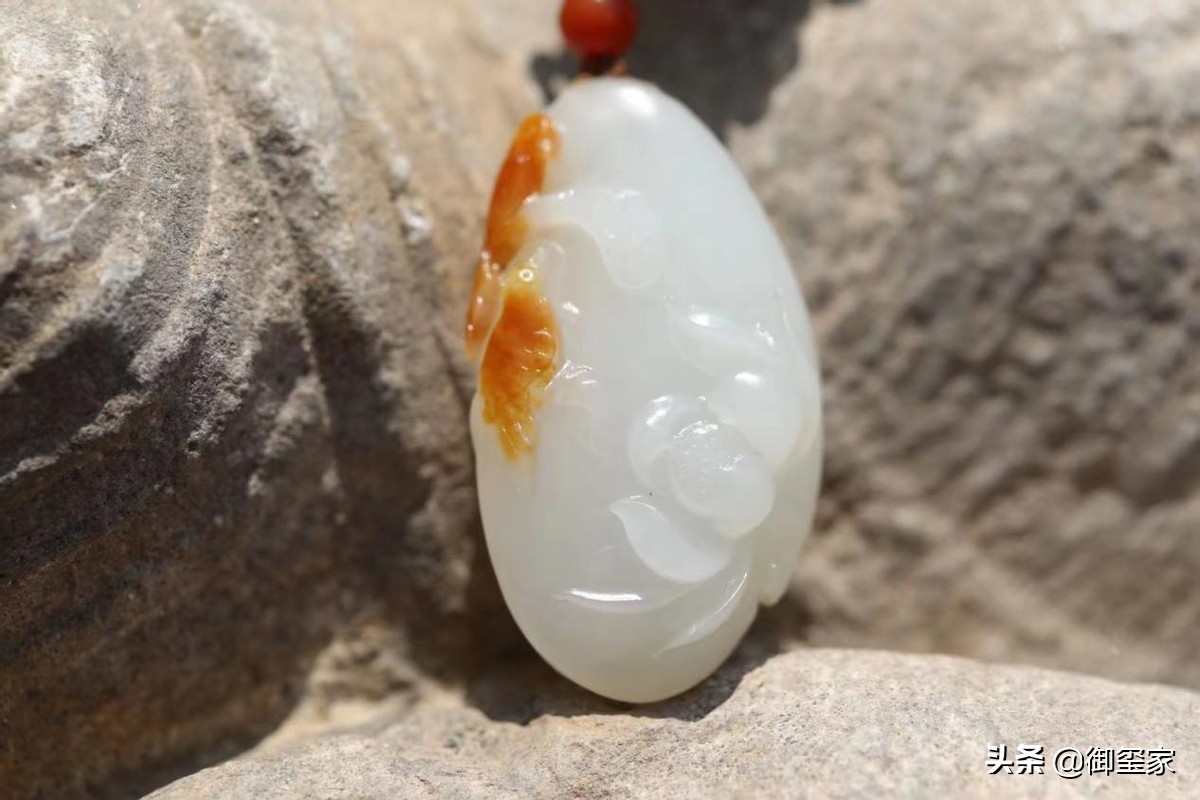 #和田玉#最简单，最快速鉴别和田玉的方法，你知道吗