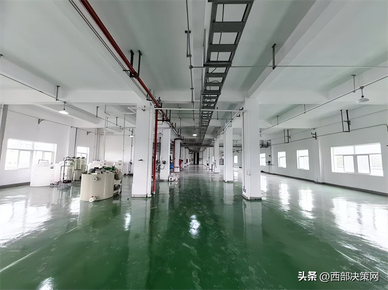 奋楫笃行启新局下一句,昂首阔步启新程奋楫笃行开新篇