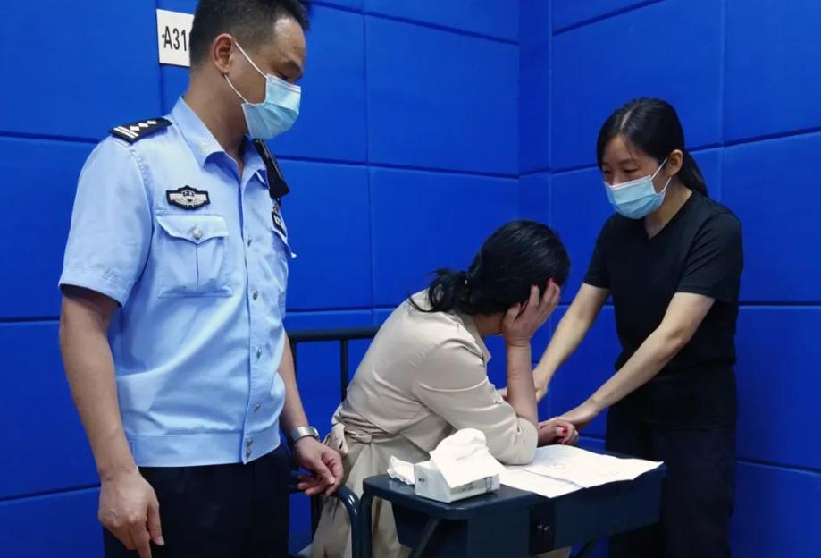 北京女子偷快递被刑拘,北京一女子取快递被抓