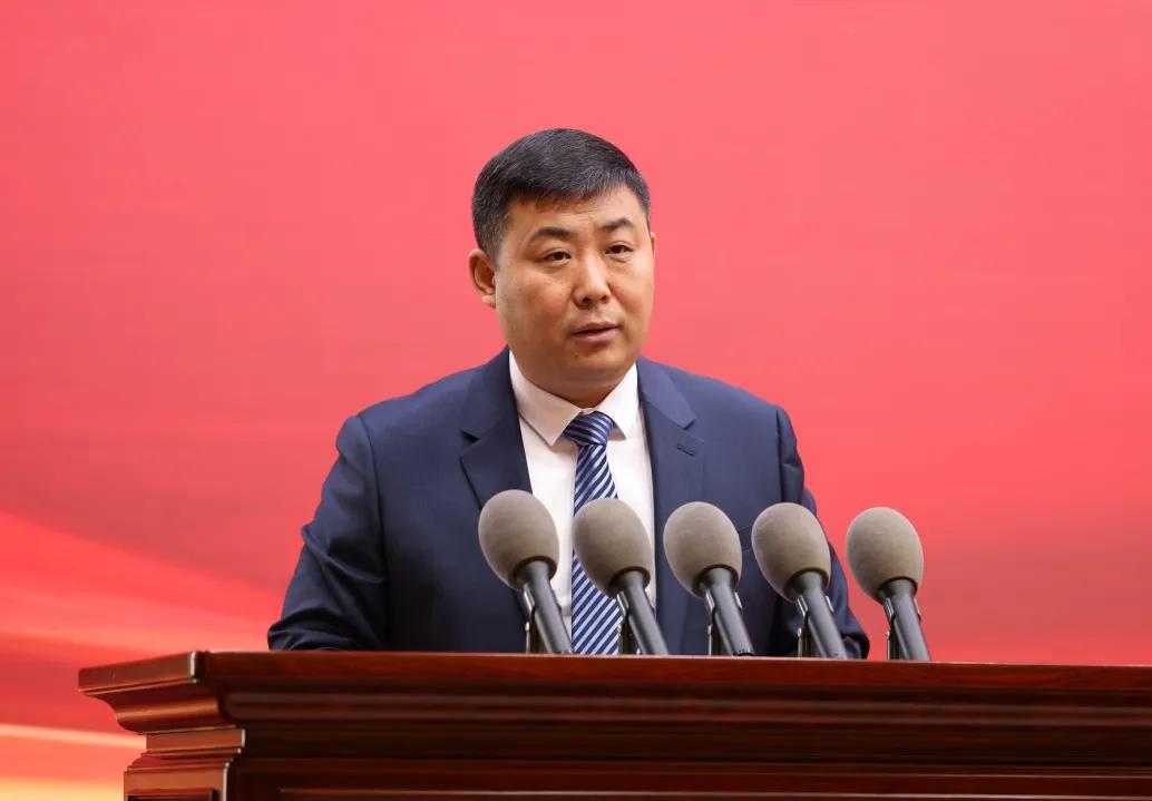 德州市东海集团召开2021年总结表彰暨2022年工作动员大会——跟着东海“打胜仗”