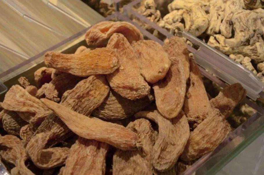 高血压，多因“肝风内动”，一张方子，助你血压降下来