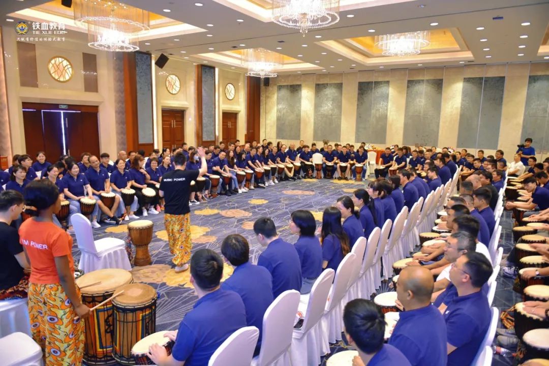 值得去的团建拓展推荐,团建最火的十个优雅项目