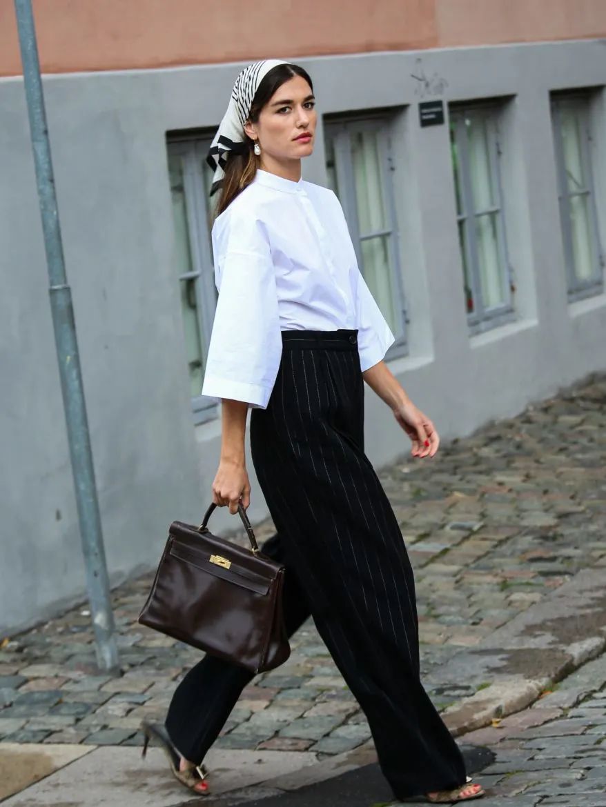 白衬衫怎么穿不脏,白衬衫怎么穿好看又干净