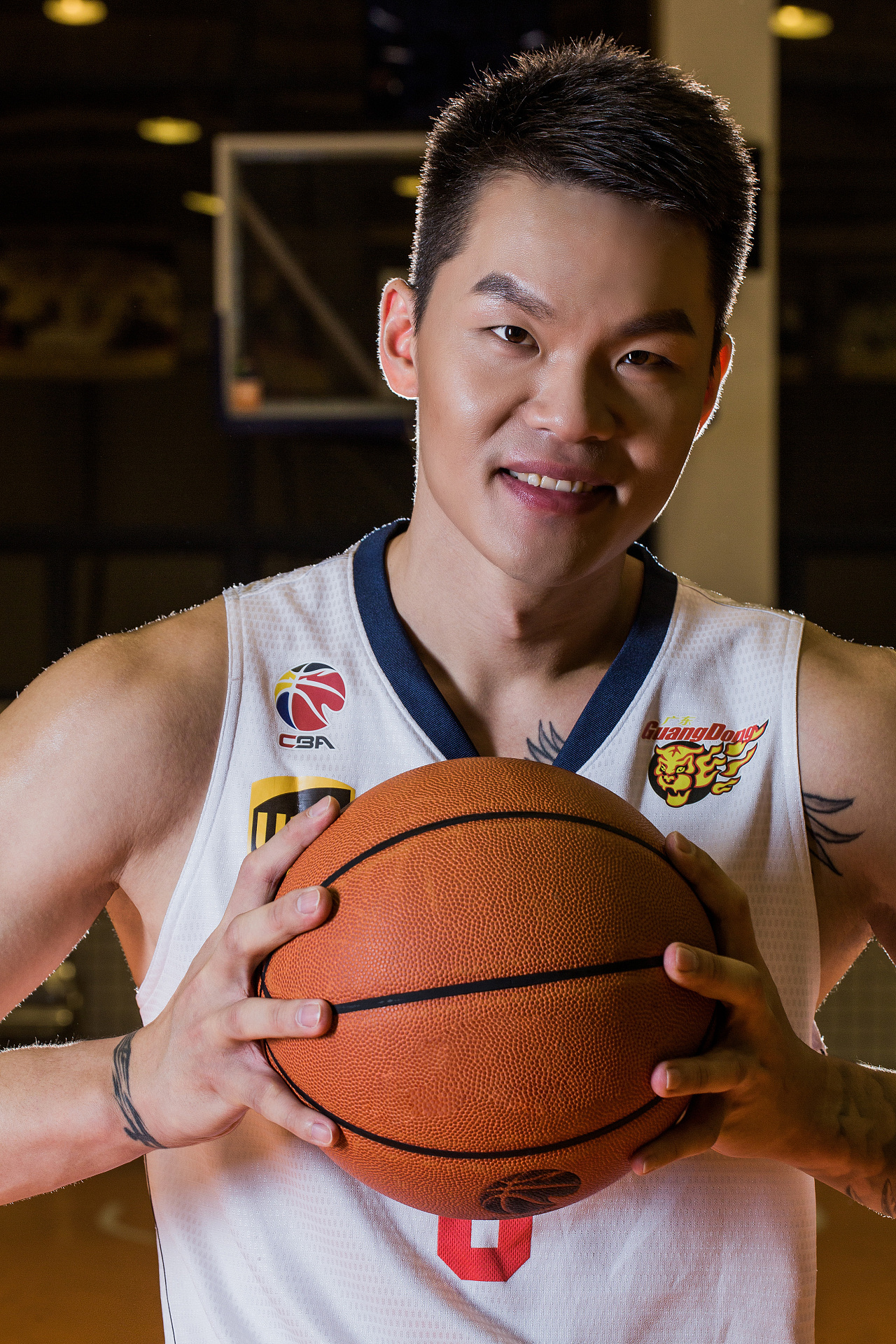 cba历史得分王第一名,六位nba球员谁在cba挣钱最多