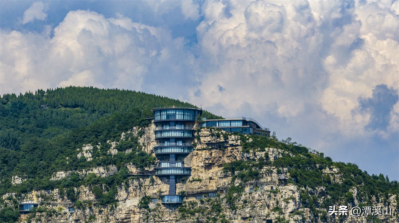 梦幻天空照片调色,淄博潭溪山现冰瀑奇观