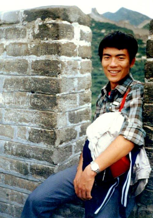 黄健翔主持人,央视主持人黄健翔现在在干嘛