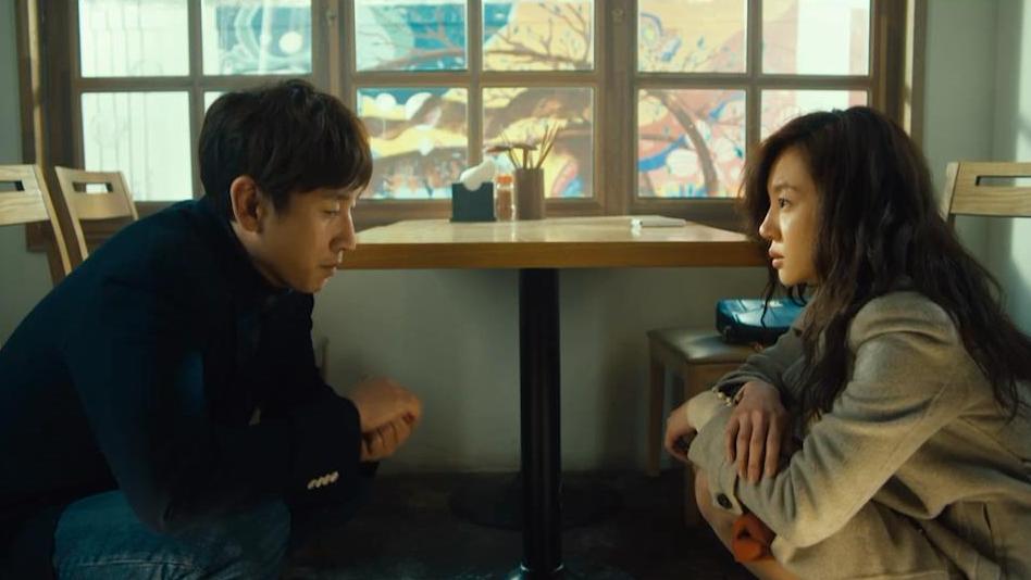 让邻居追妻子的电影,新婚夫妇被隔壁邻居盯上的电影