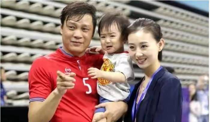 范志毅第三任妻子,范志毅三任妻子访谈视频