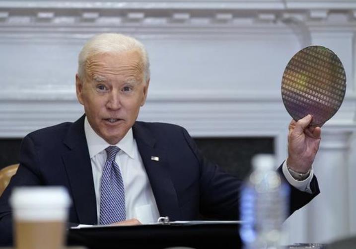 美国芯片大跌对中国芯片是利好吗,美国芯片股暴跌1000亿美元