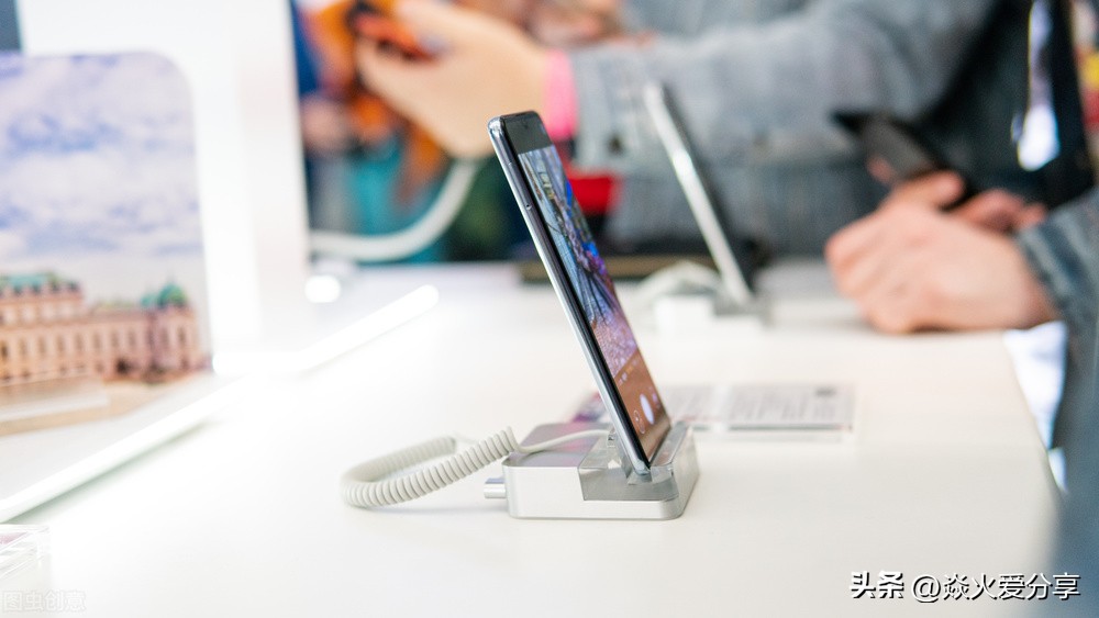 一般什么时候买手机最划算,手机什么时间买最便宜