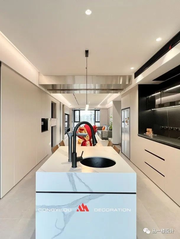 适合年轻人的一楼现代简约带院,一楼带院子现代简约风