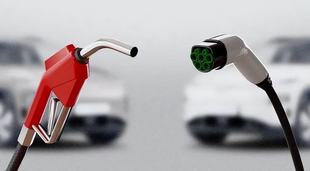 新能源汽车经济现象分析,近三年新能源汽车市场分析