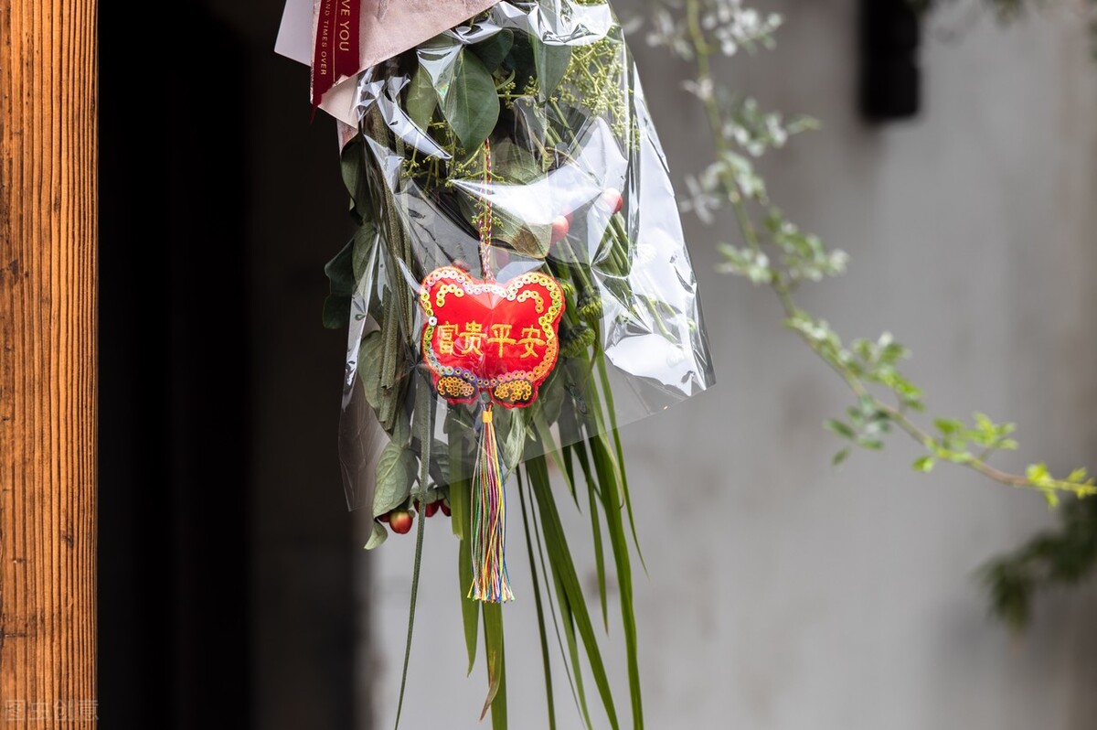 端午节粽子和红酒的营销文案,端午节简短文案给长辈